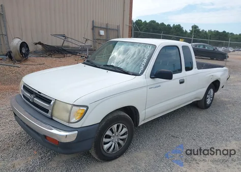 1999 Toyota Tacoma from USA, damaged, VIN 4TAVL52N0XZ472509